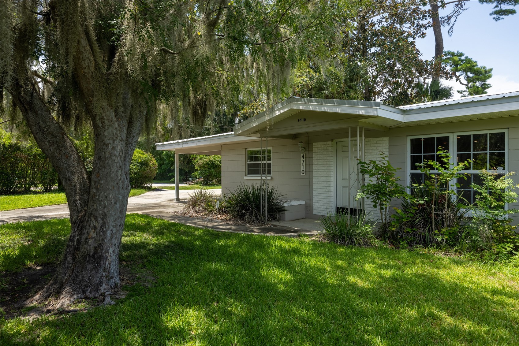 4710 NW 23RD AVENUE