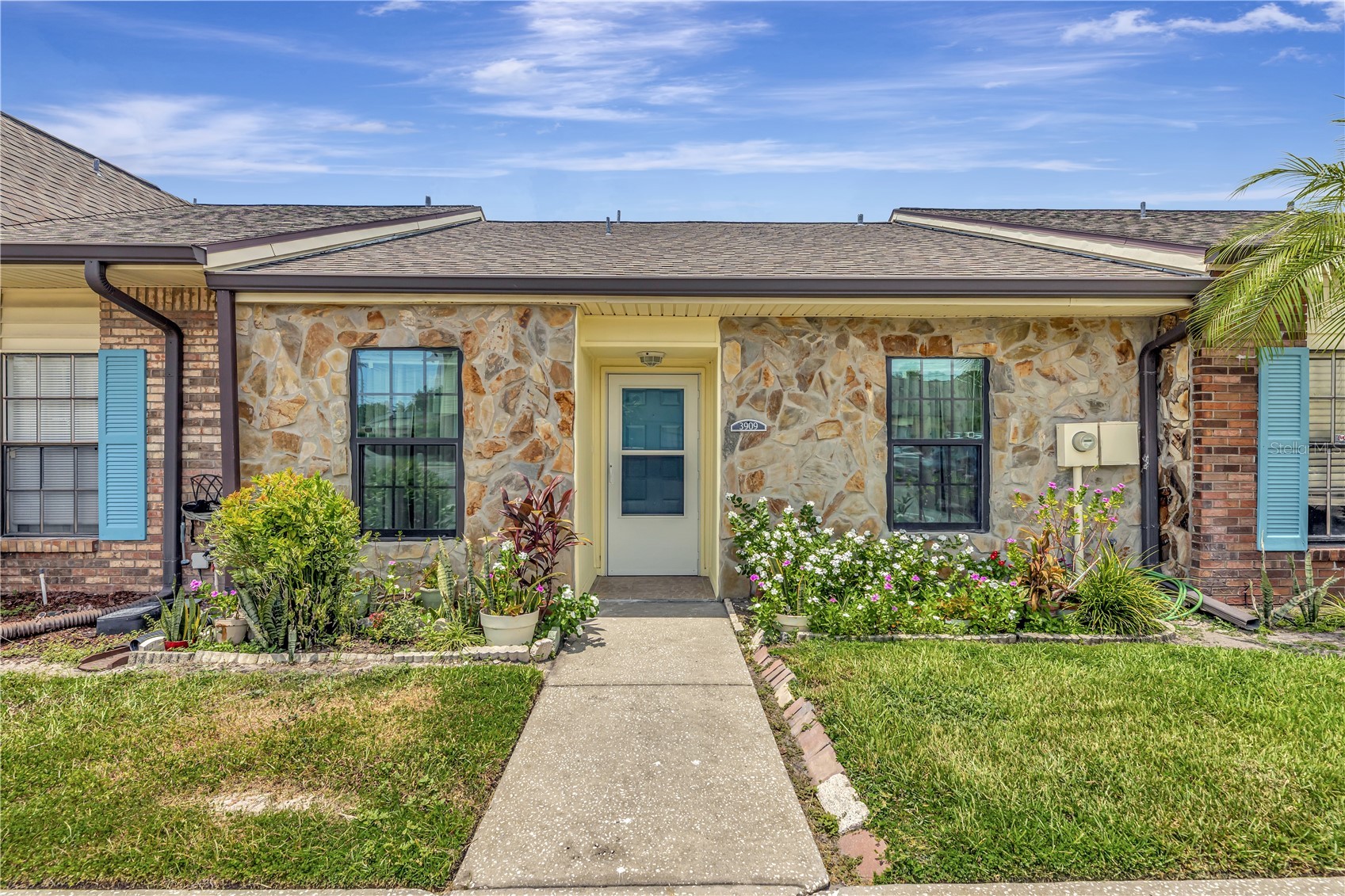 3909 CARROLL CYPRESS COURT