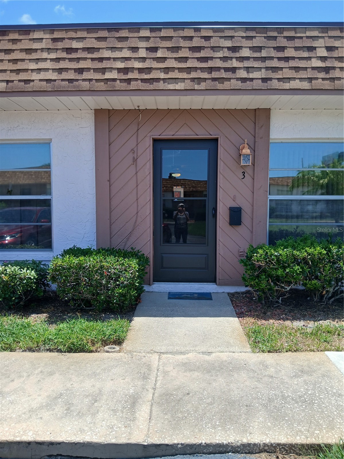 6050 CHESHAM DRIVE 3
