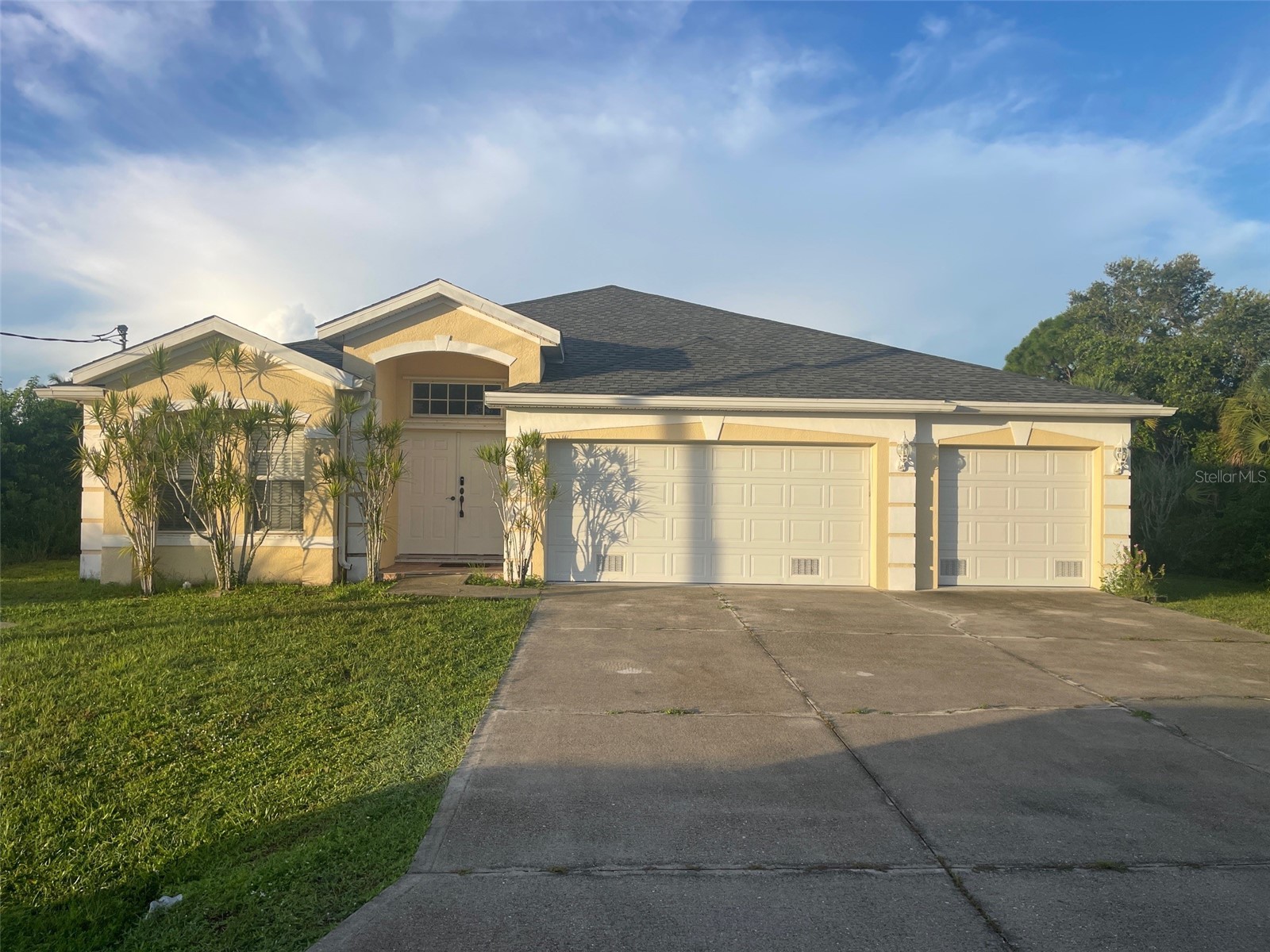 13481 TRASCORO LANE
