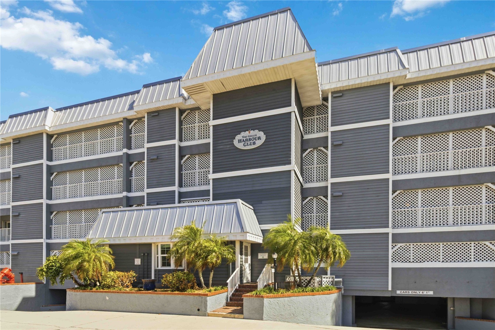905 N HARBOR CITY BOULEVARD 204