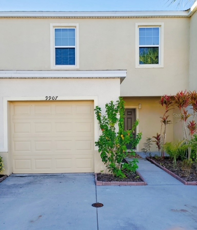 9907 HOUND CHASE DRIVE