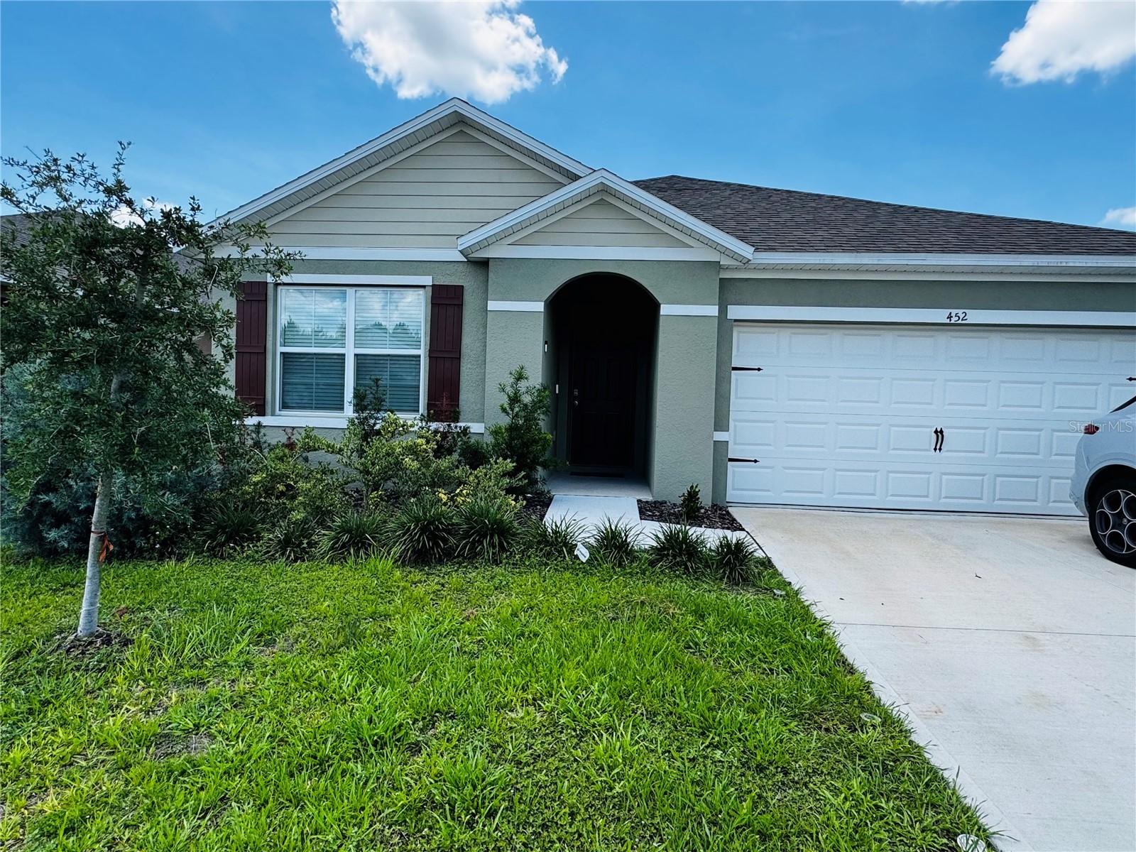 452 TAYLOR GROVES DRIVE