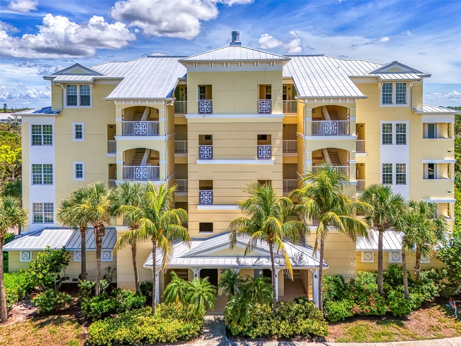 8571 AMBERJACK CIRCLE 204