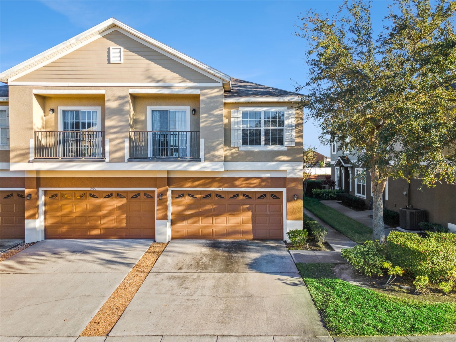 1947 ESTANCIA CIRCLE 8C