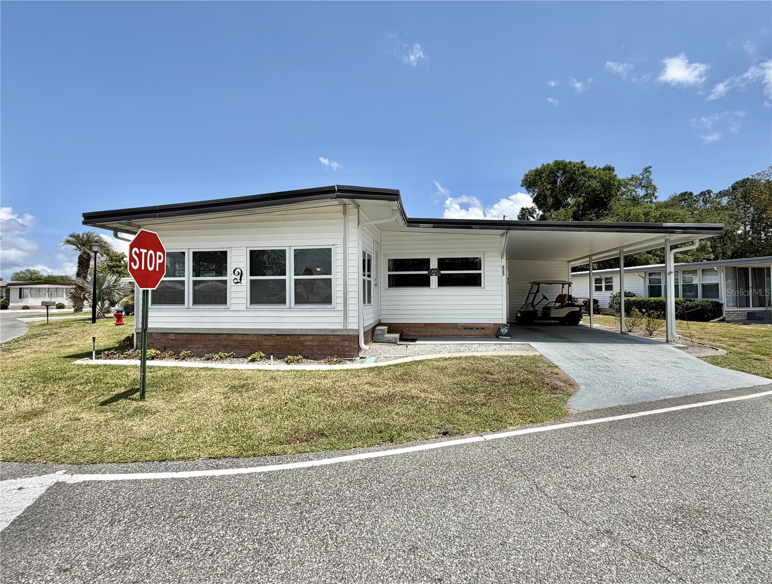 223 HAWTHORNE BOULEVARD