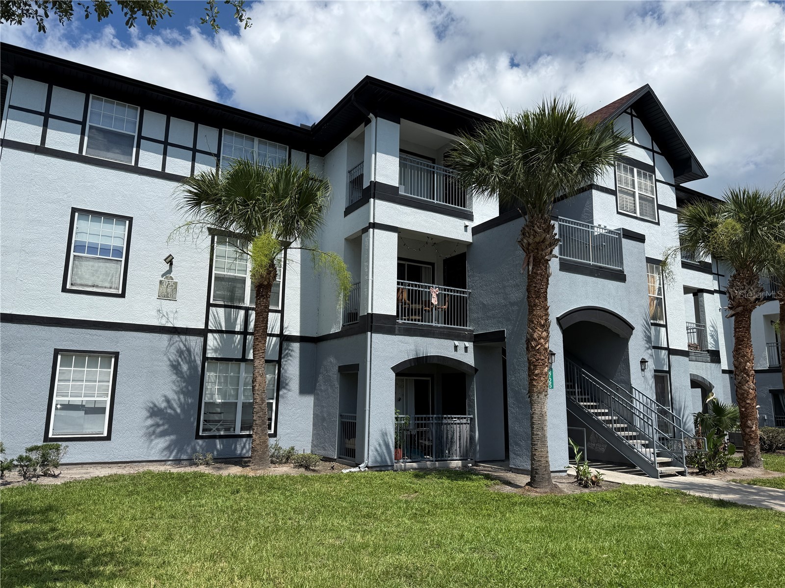 3725 CASTLE PINES LANE 4322