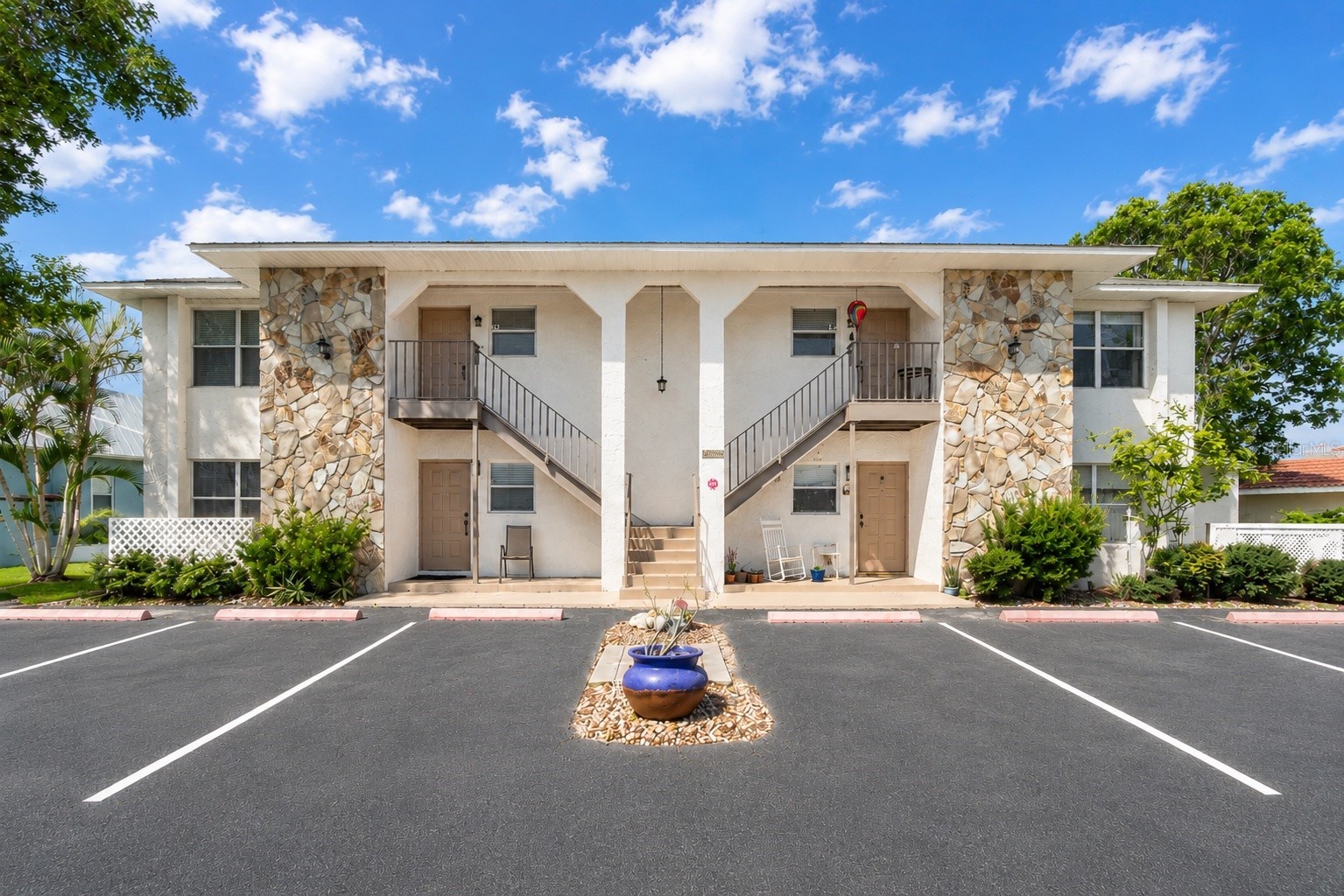 2700 MAGDALINA DRIVE 2B