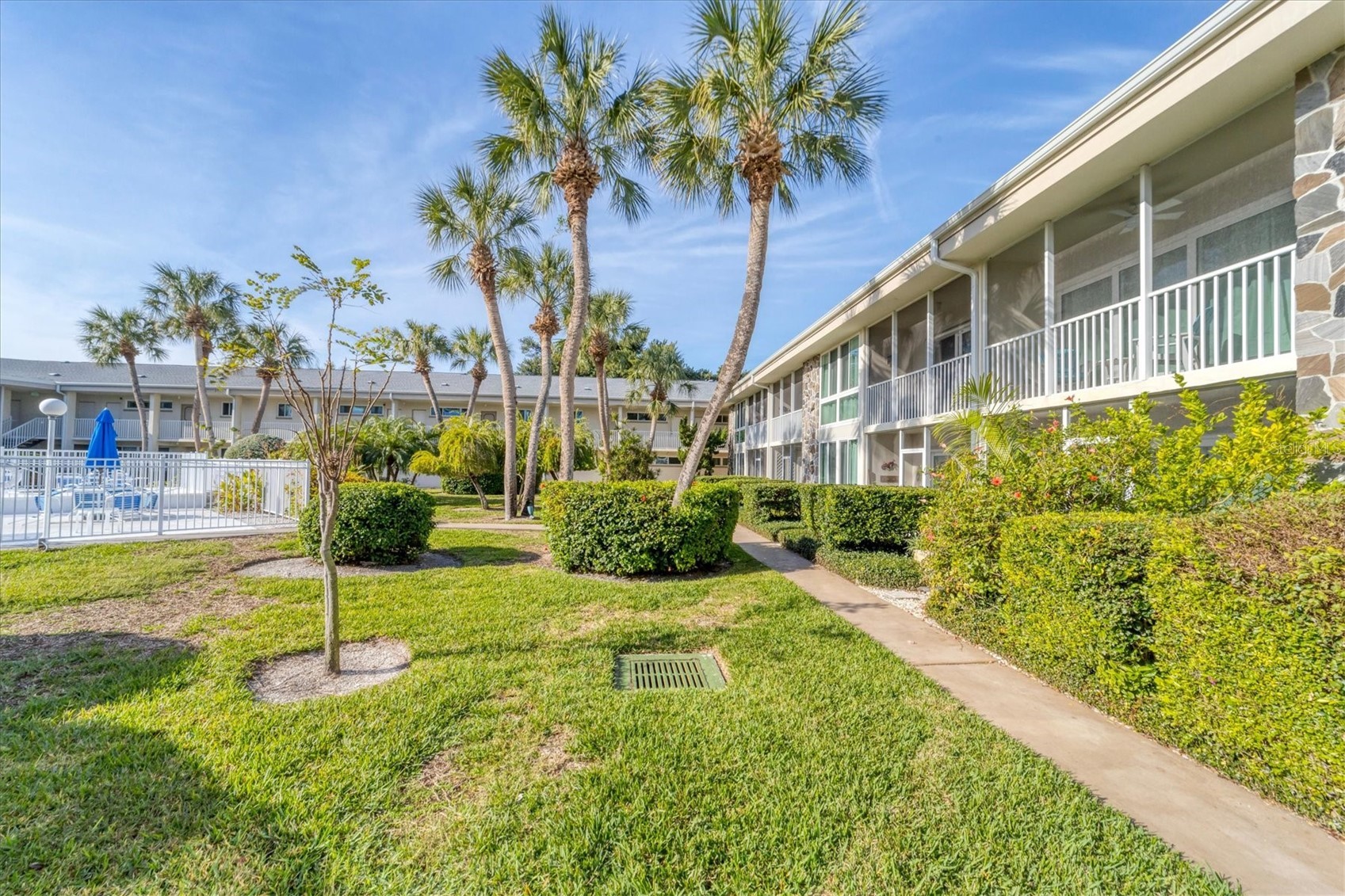500 S WASHINGTON DRIVE 18B