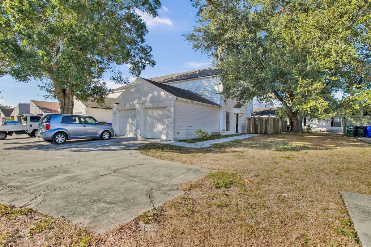 1817 CRYSTAL GROVE DRIVE