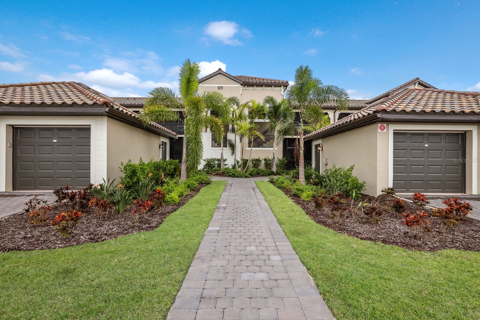 5721 PALMER CIRCLE 201