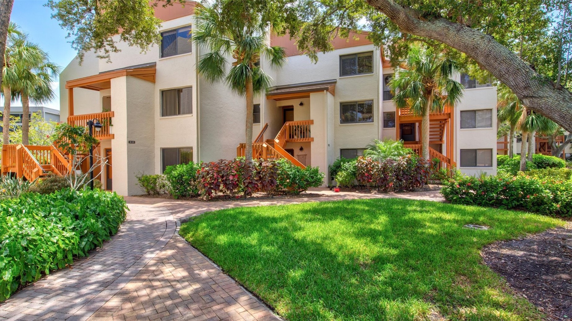 1700 COVE II PLACE 310