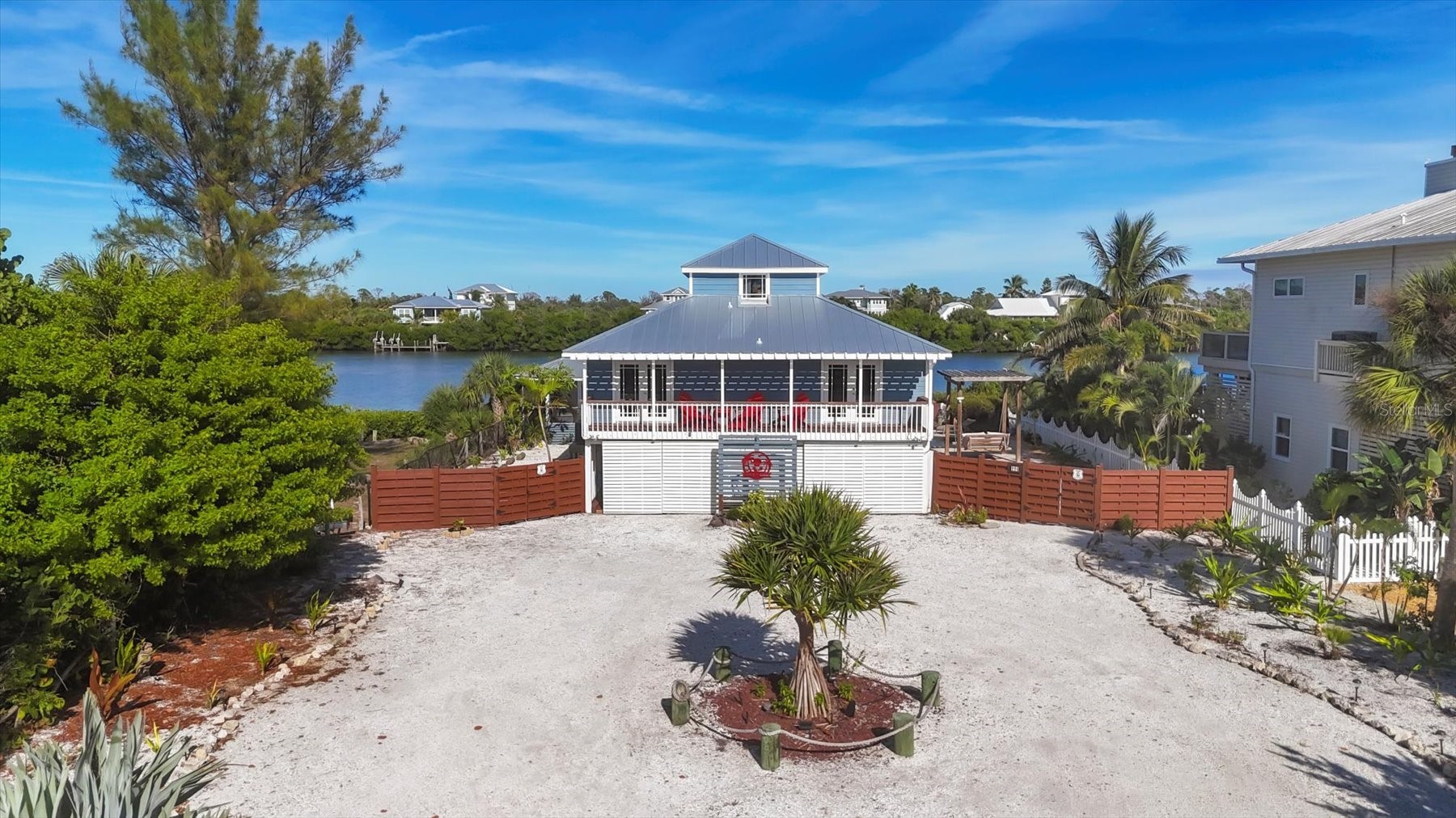 440 BOCILLA DRIVE