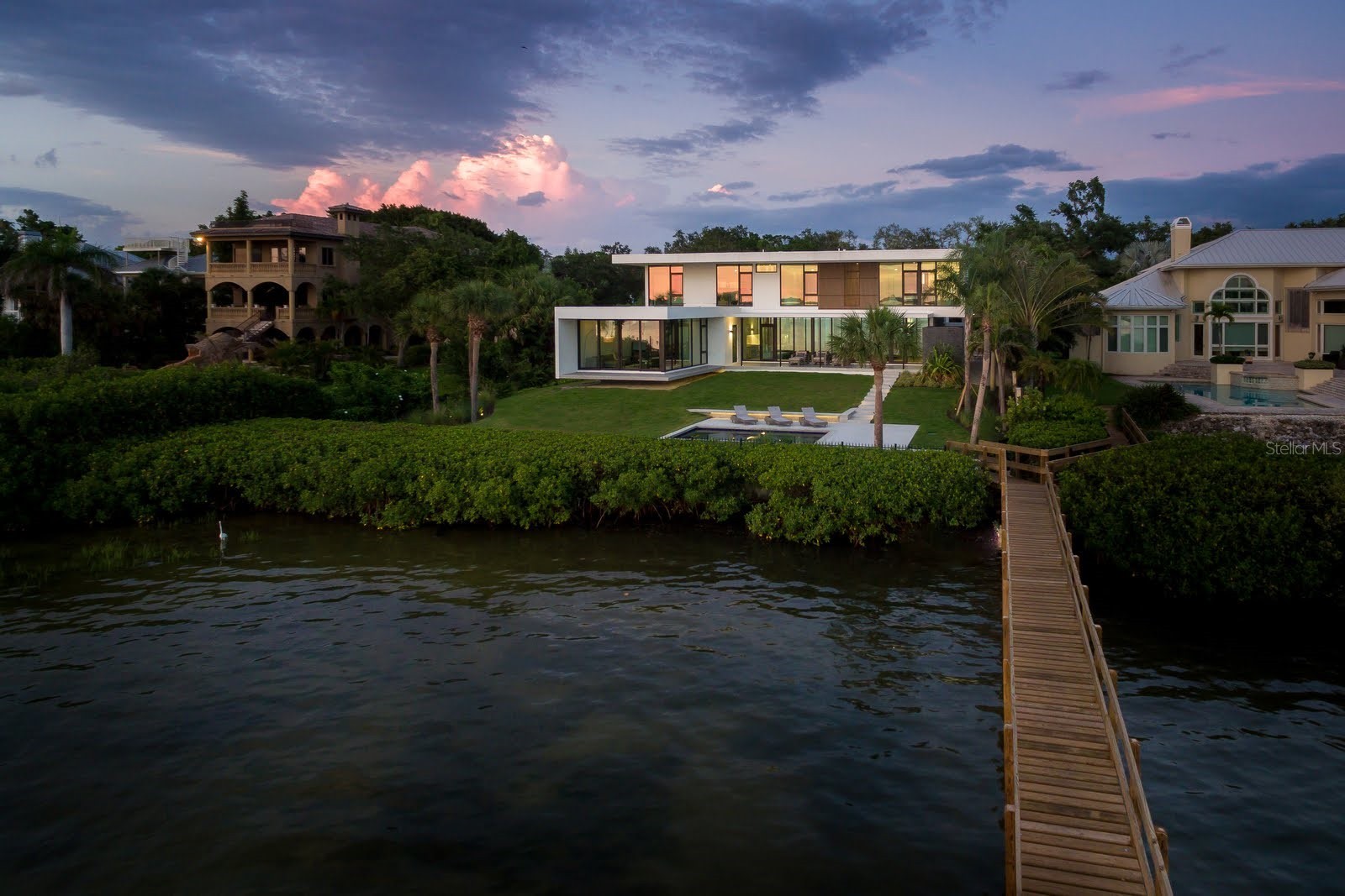 1500 BAYVIEW DRIVE