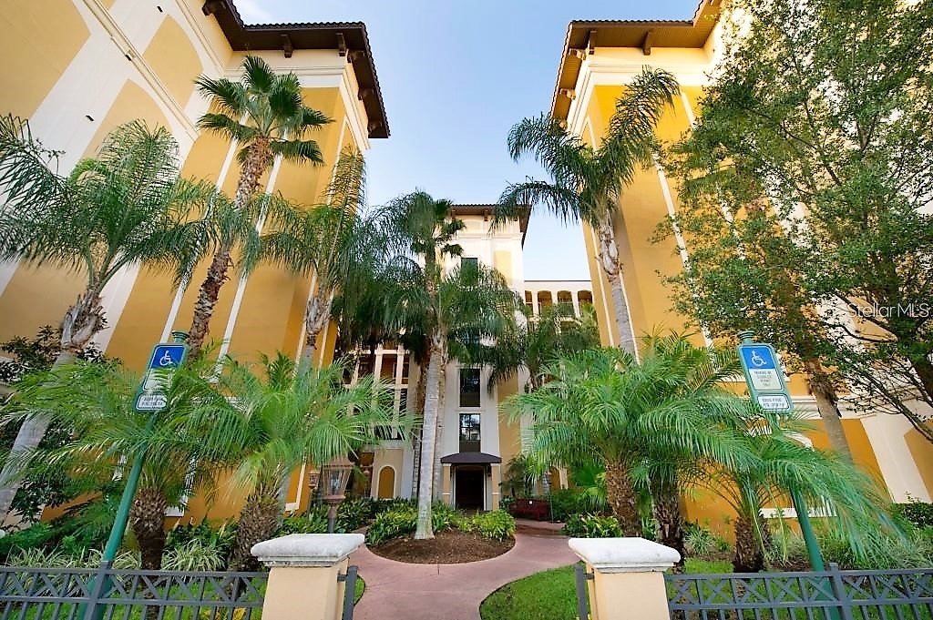 12538 FLORIDAYS RESORT DR DRIVE 201 C