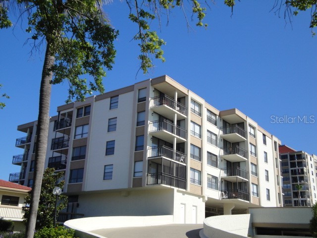6279 SUN BOULEVARD 604