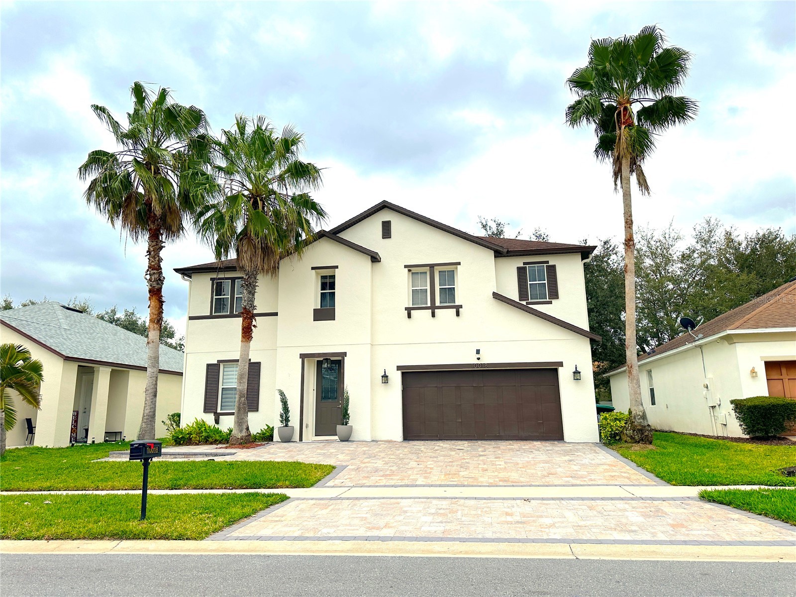 10018 CHORLTON CIRCLE