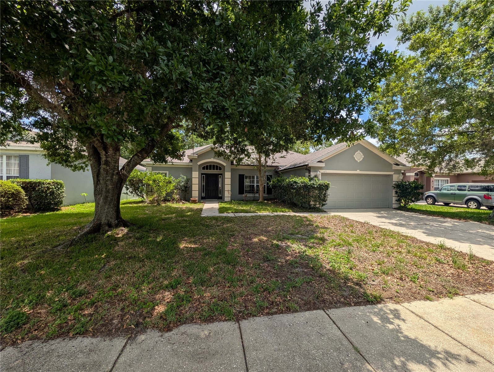 671 CAREY WAY