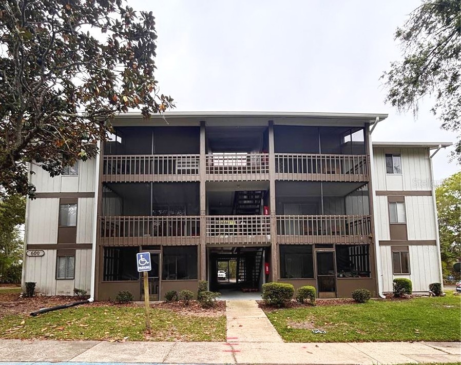 6519 W NEWBERRY ROAD 604