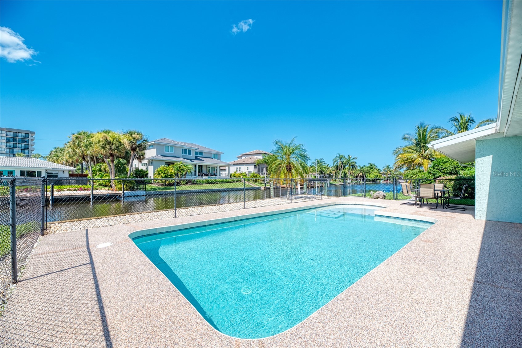 5577 CONTENTO DRIVE