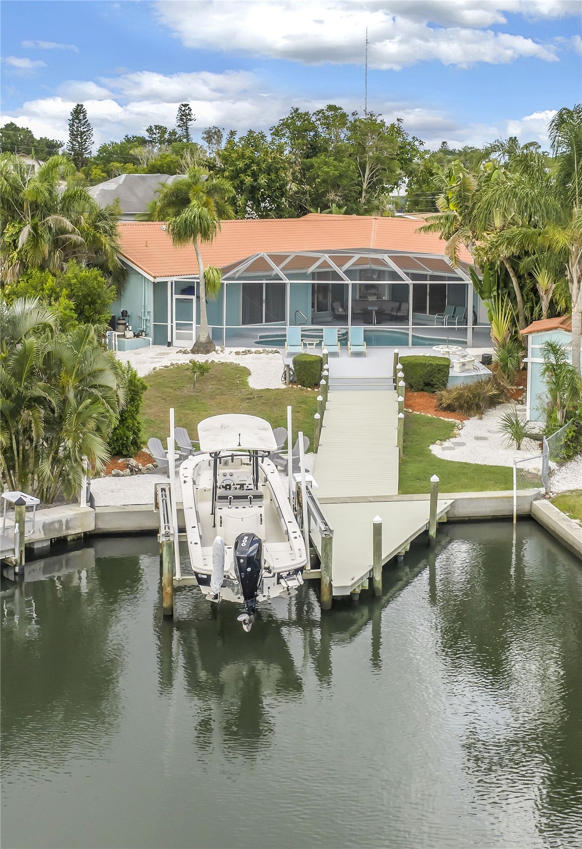 4911 PALMETTO POINT DRIVE