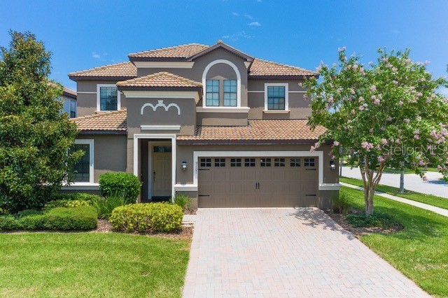 9101 EL CARO LANE