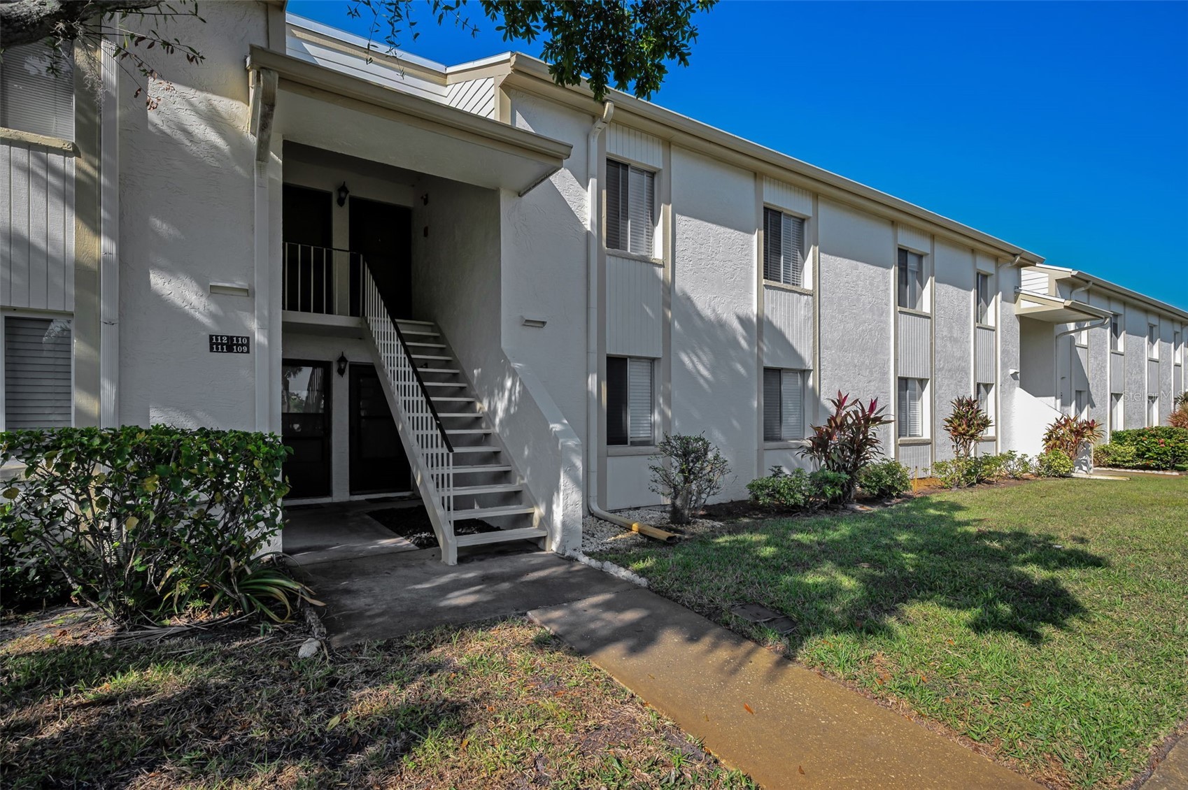 110 CYPRESS CT 3-82