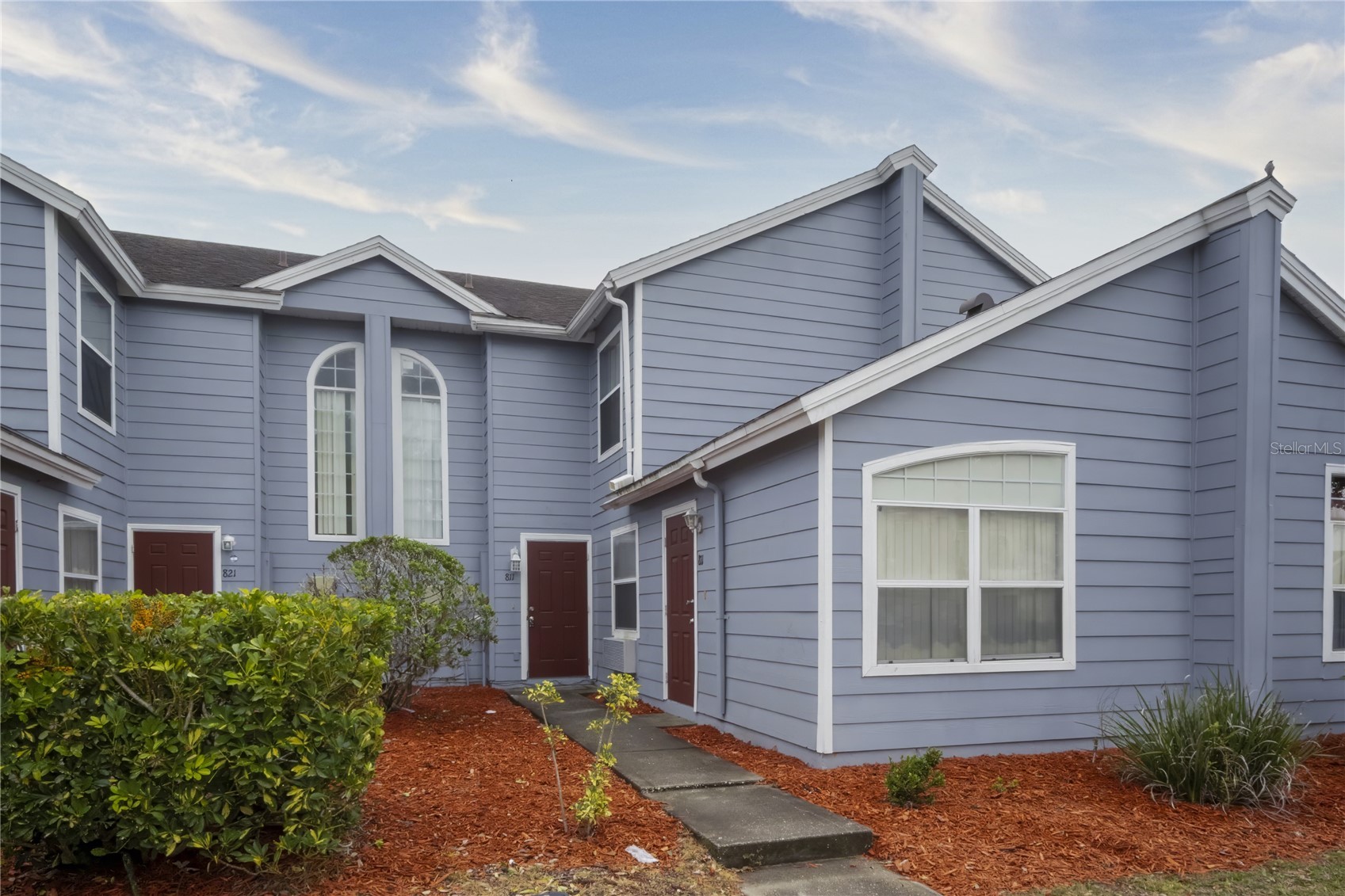 811 ORCHID DRIVE