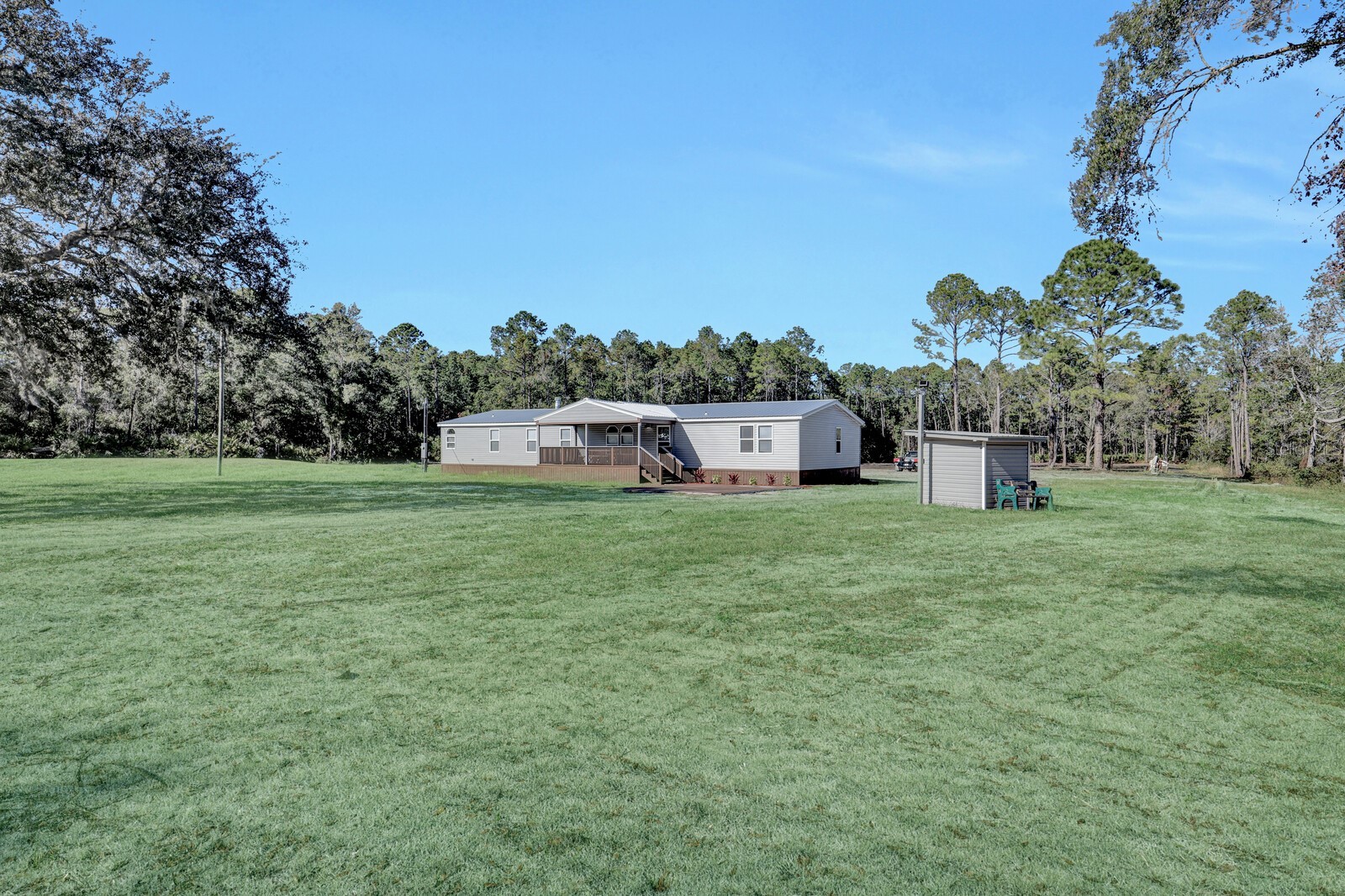 141 WOODS ROAD