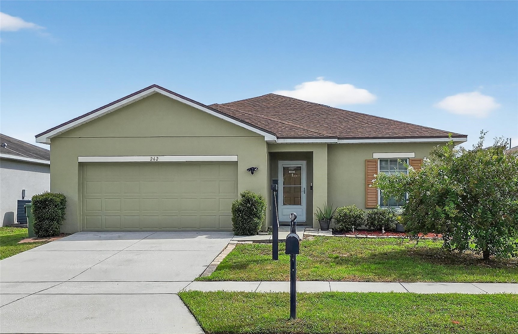 262 OLEANDER STREET
