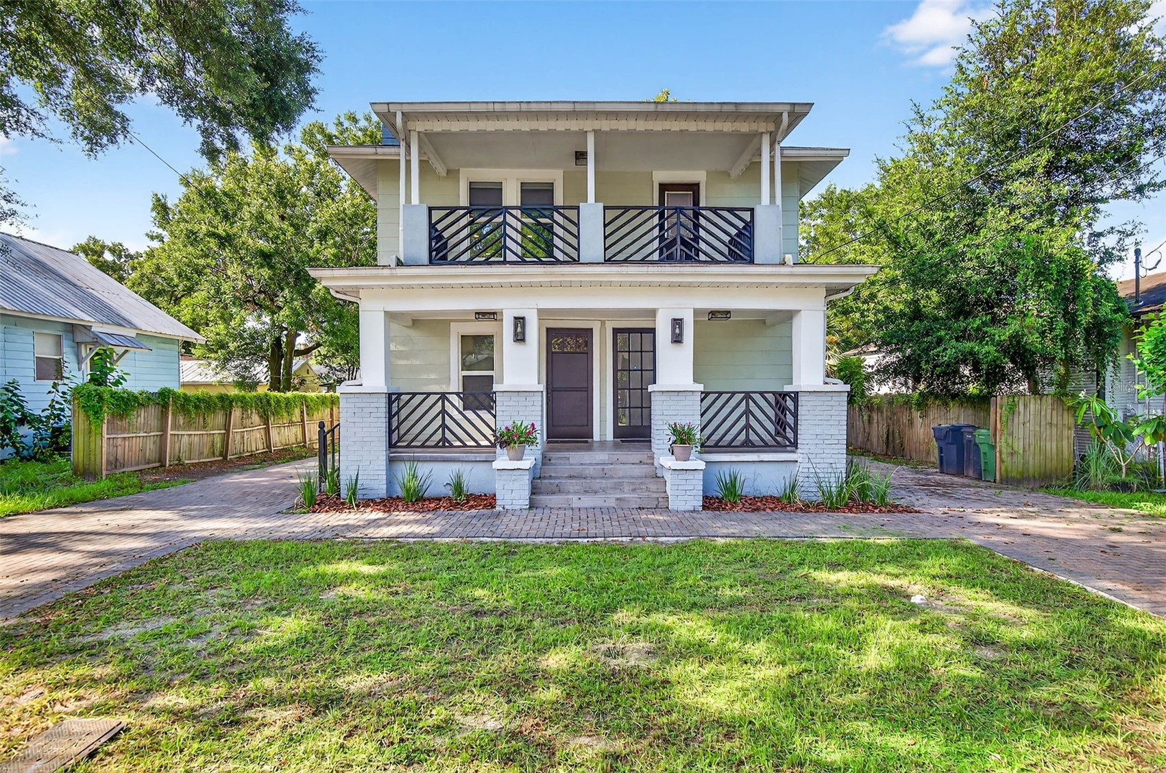 809 E BAKER STREET A