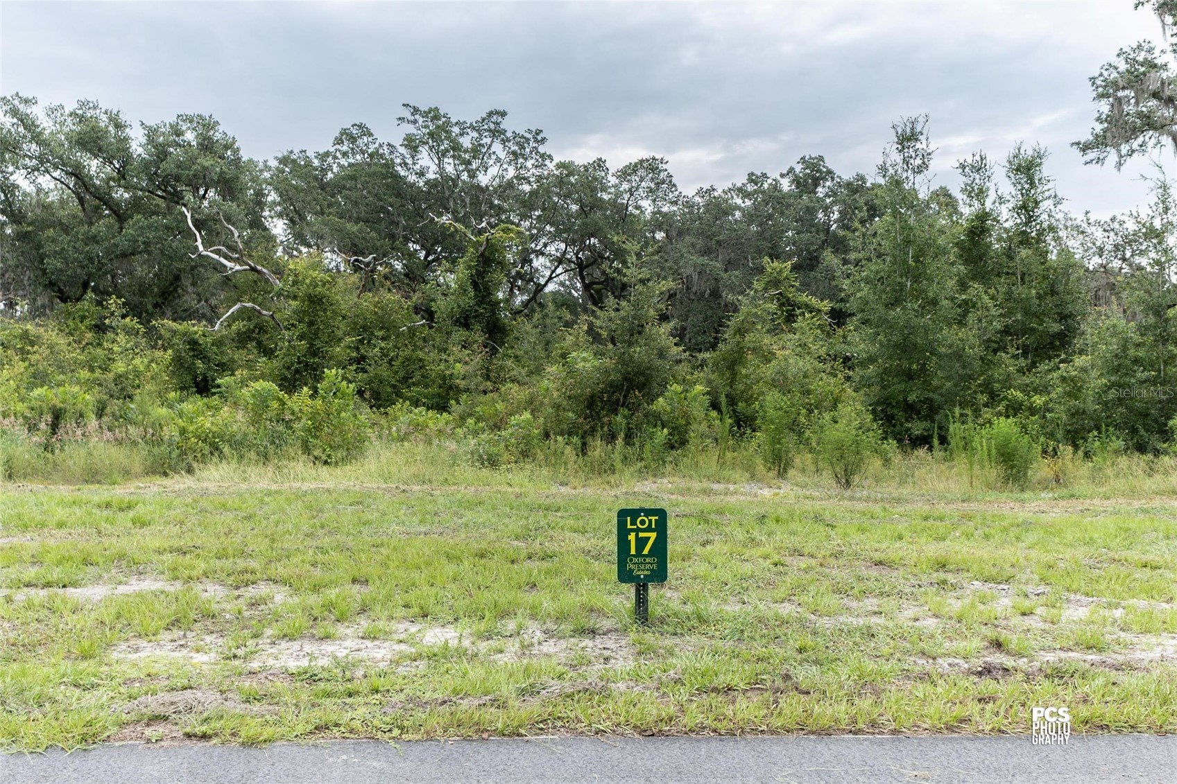 1417 OXFORD PRESERVE TRL