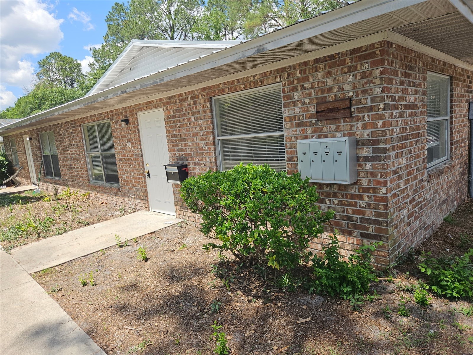 5813 NW 23RD TERRACE ABCD