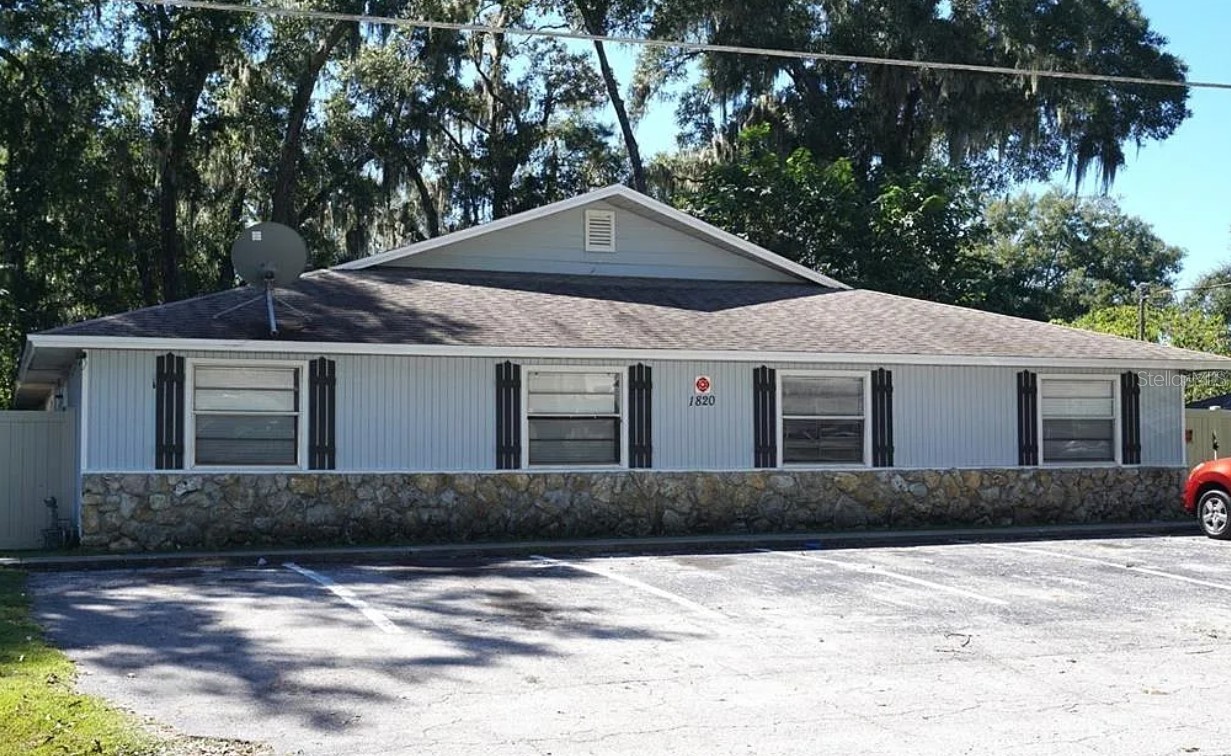 1820 SE 40TH STREET ROAD