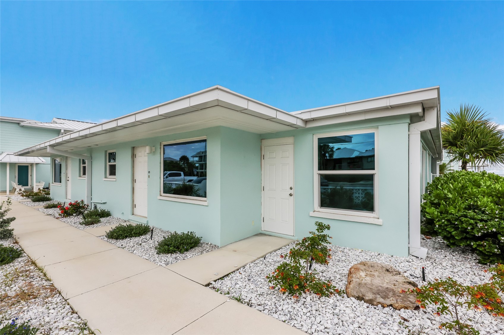 320 GULF BOULEVARD 1A