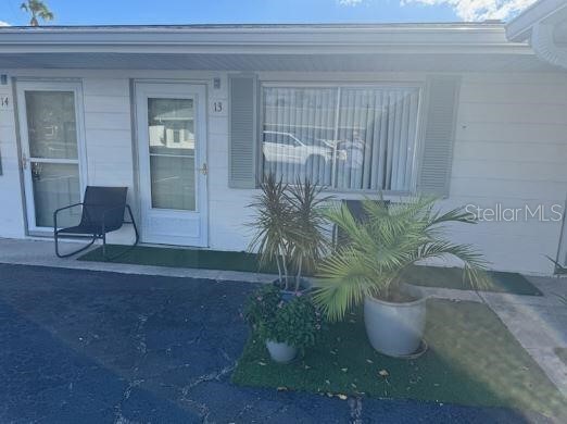525 MANATEE COURT 13
