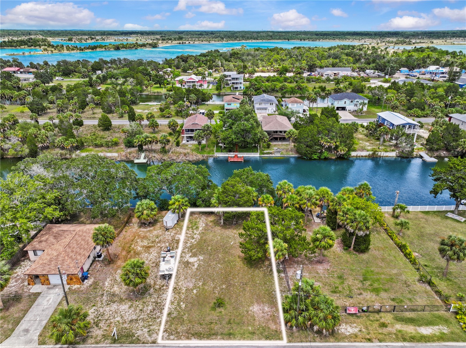 3240 SEA GRAPE DRIVE