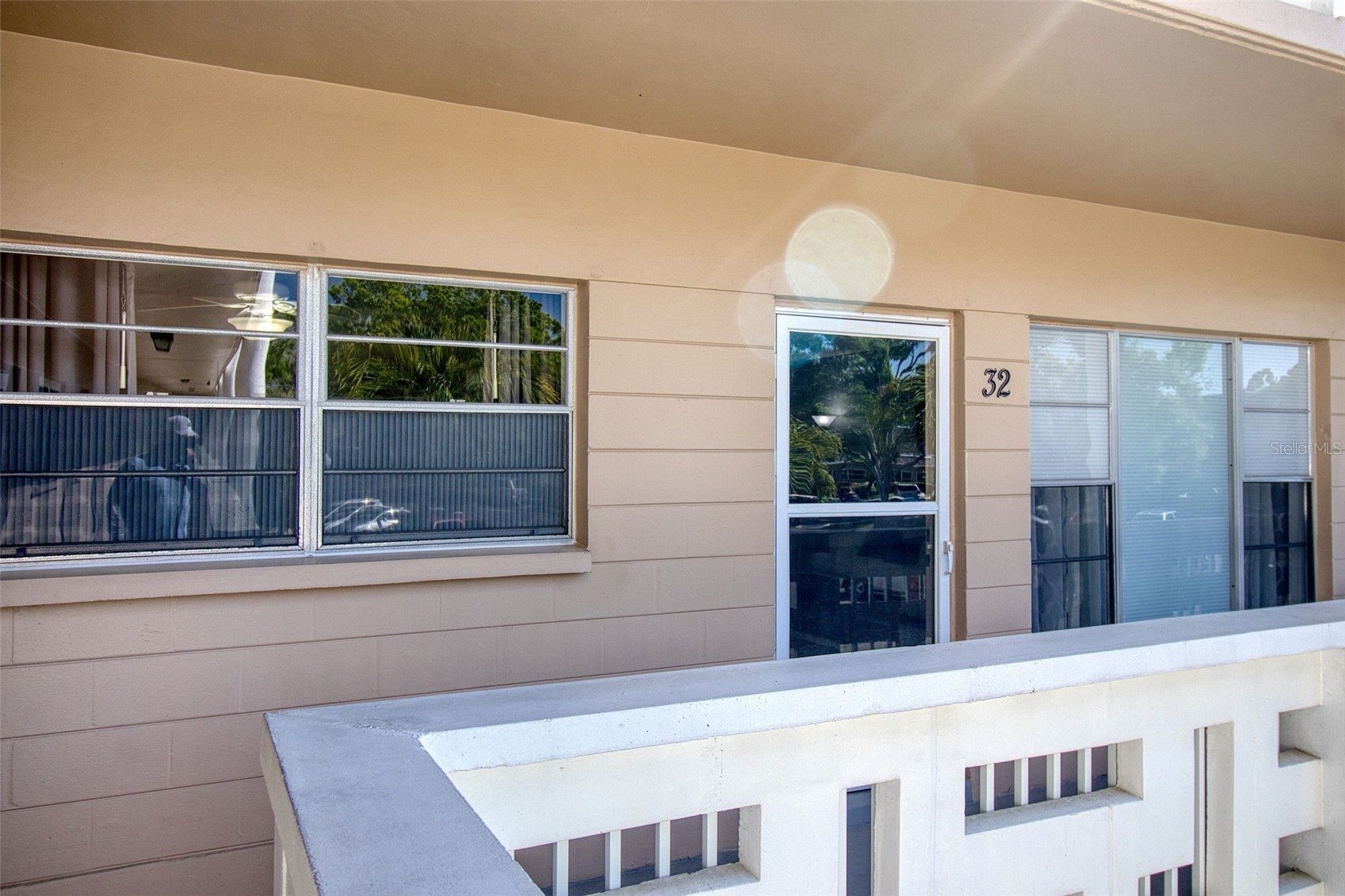 2436 RHODESIAN DRIVE 32