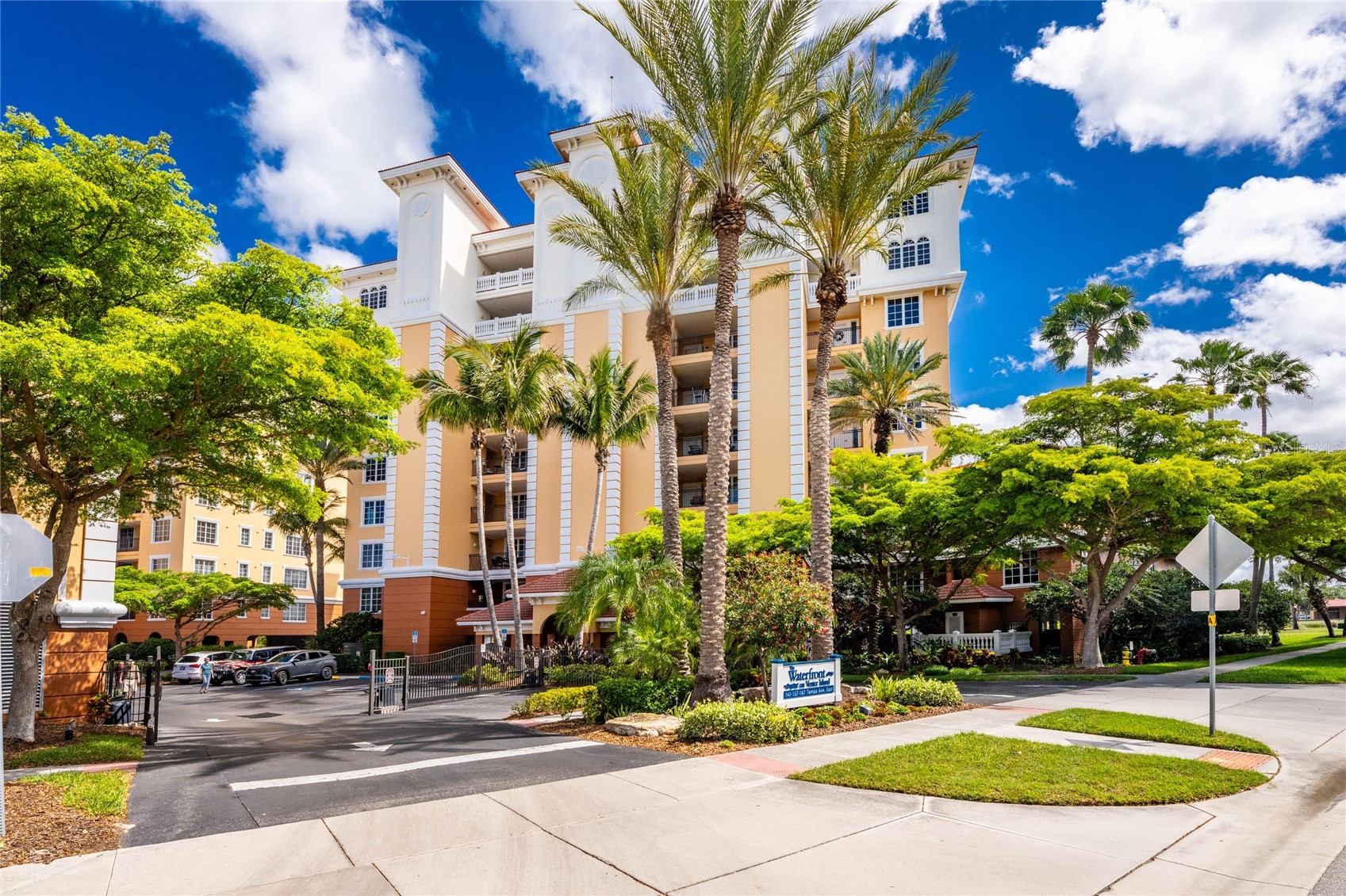 167 TAMPA AVENUE E 513