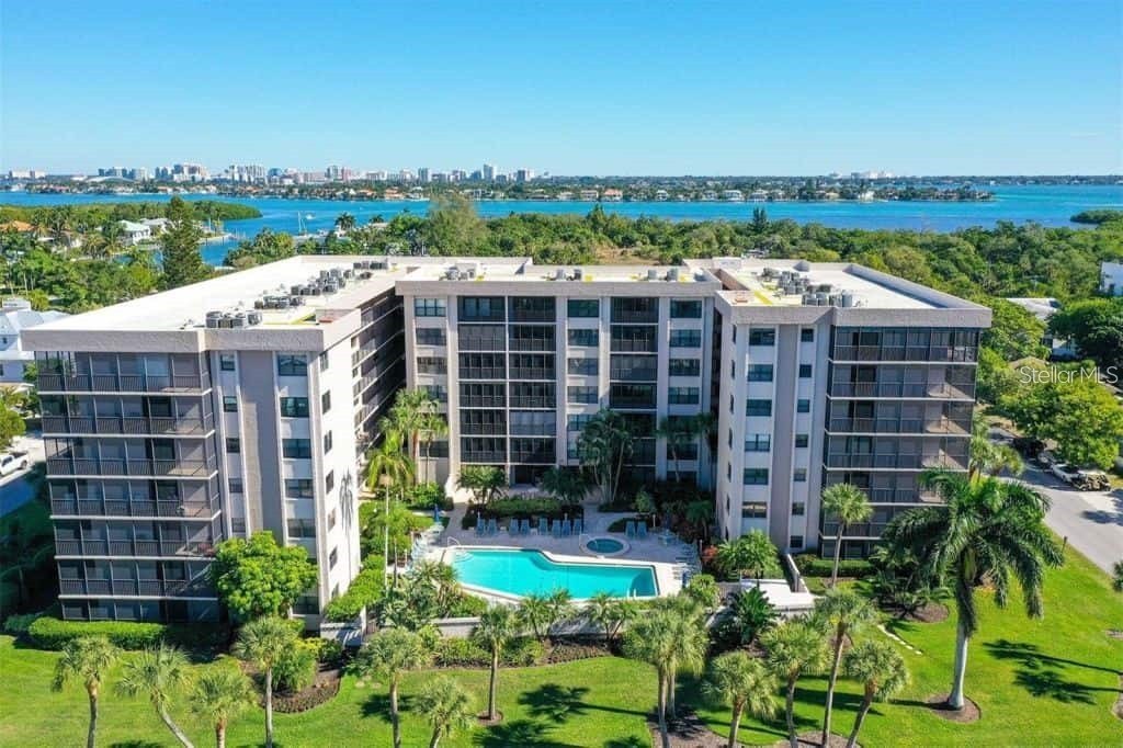 1001 BENJAMIN FRANKLIN DRIVE 512
