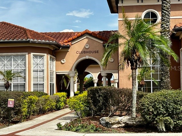 5554 METROWEST BOULEVARD 212