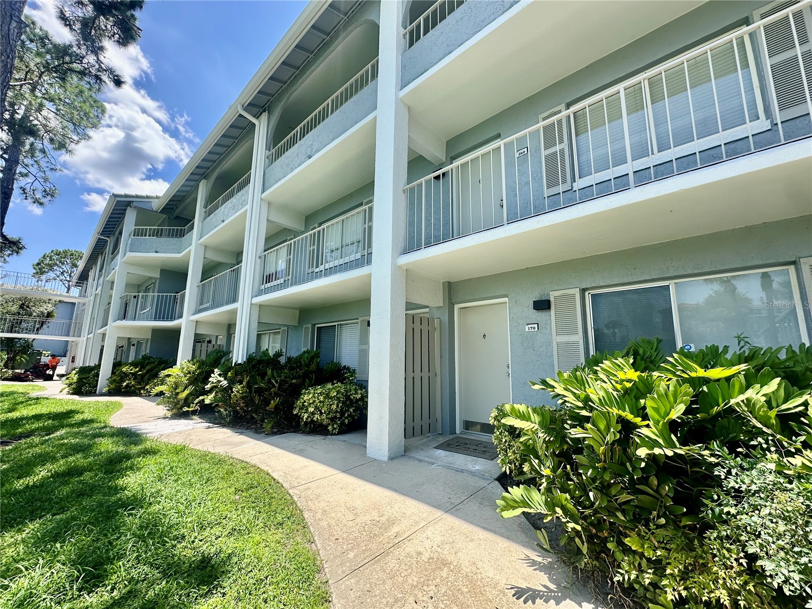115 OYSTER BAY CIRCLE 170