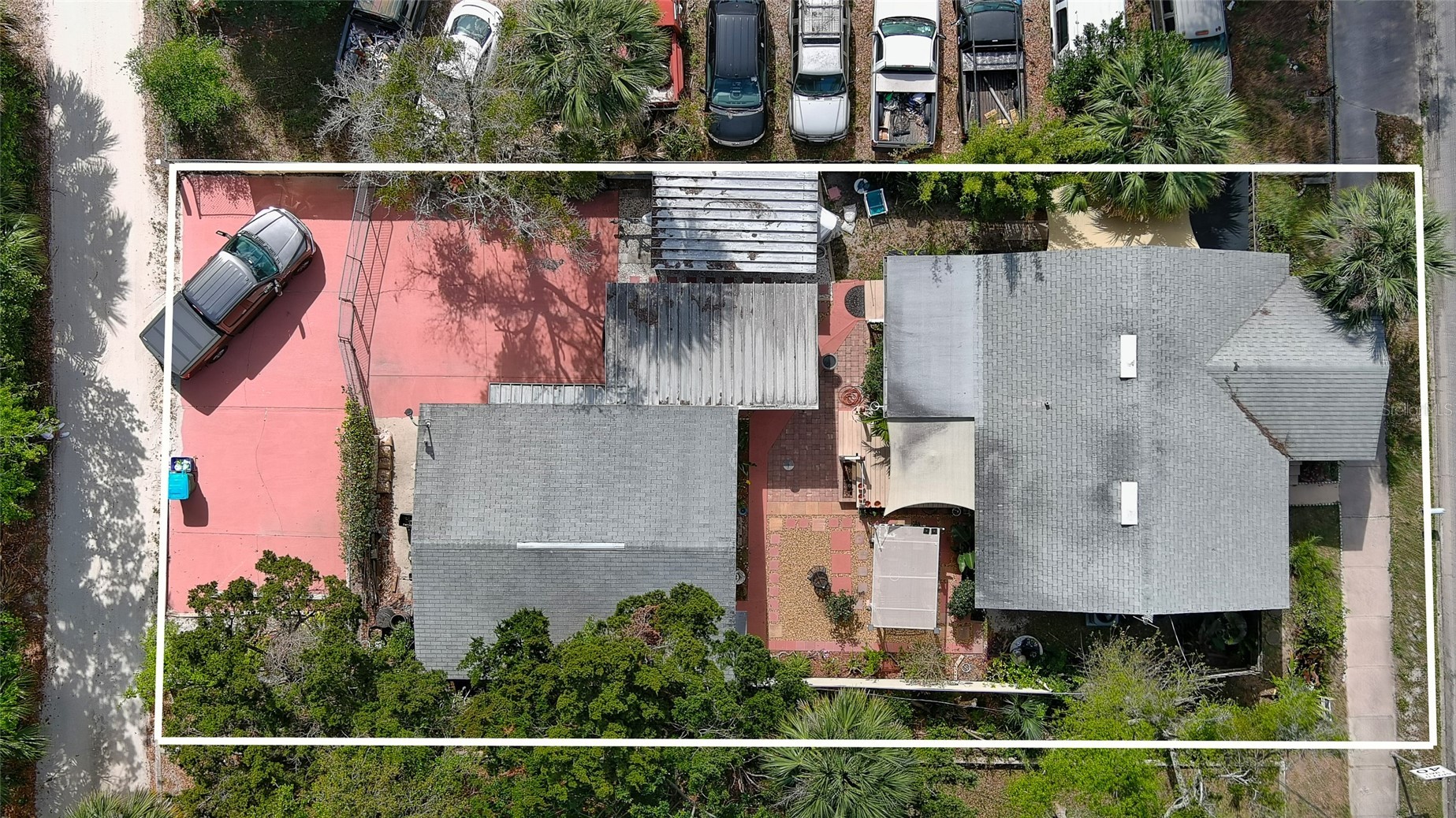 607 N DIXIE FREEWAY