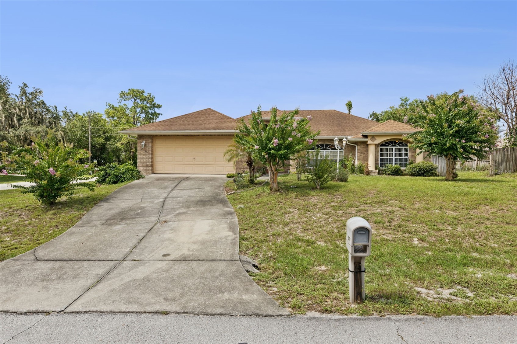 2270 CARSON LANE