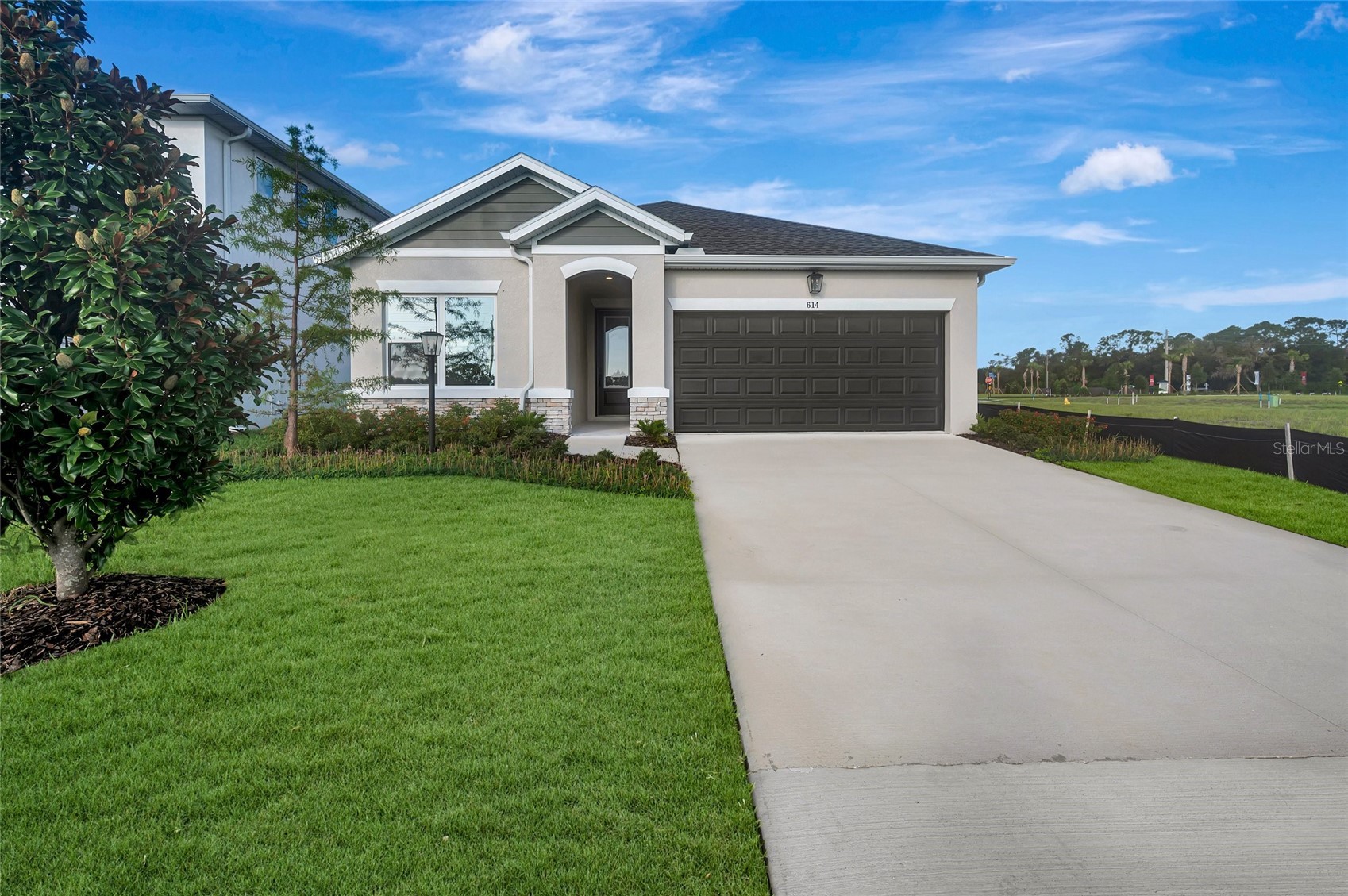 614 KINGSWOOD COURT