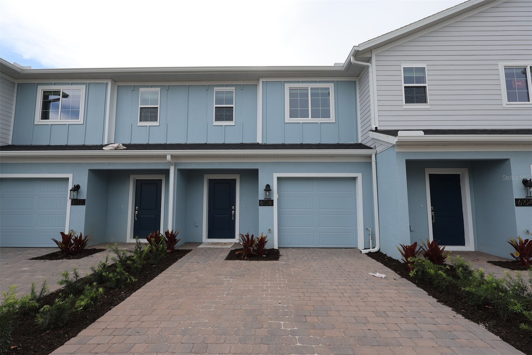 6108 FELLOW WAGON WAY