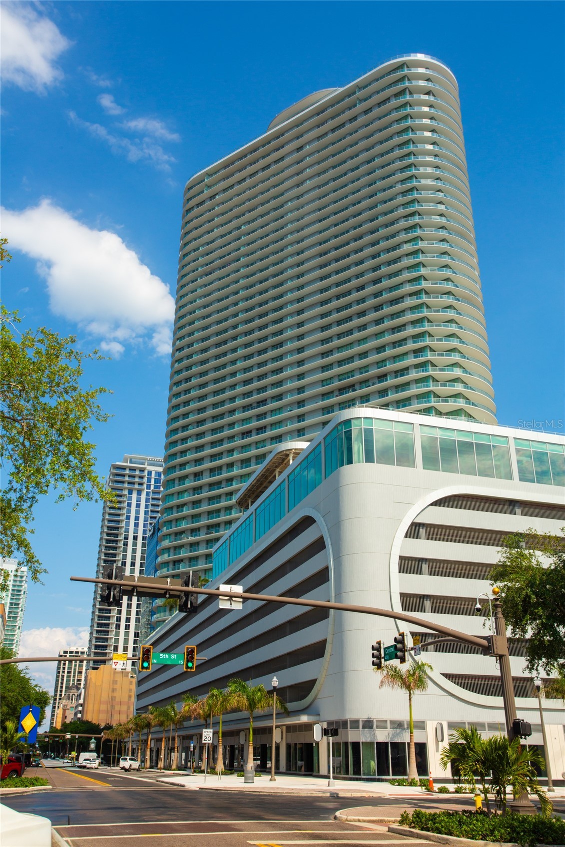 400 CENTRAL AVENUE 1003