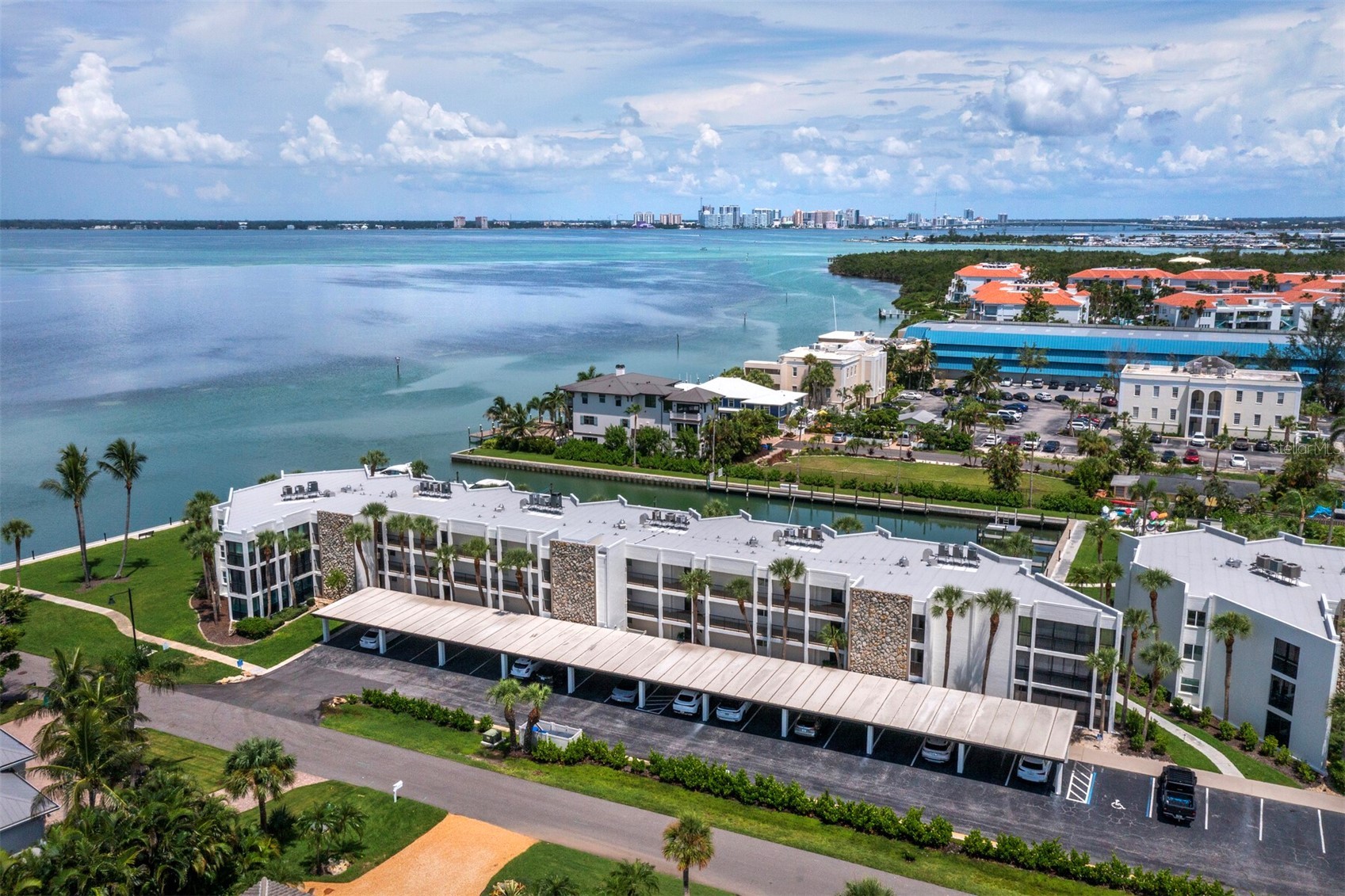 448 GULF OF MEXICO DRIVE A104