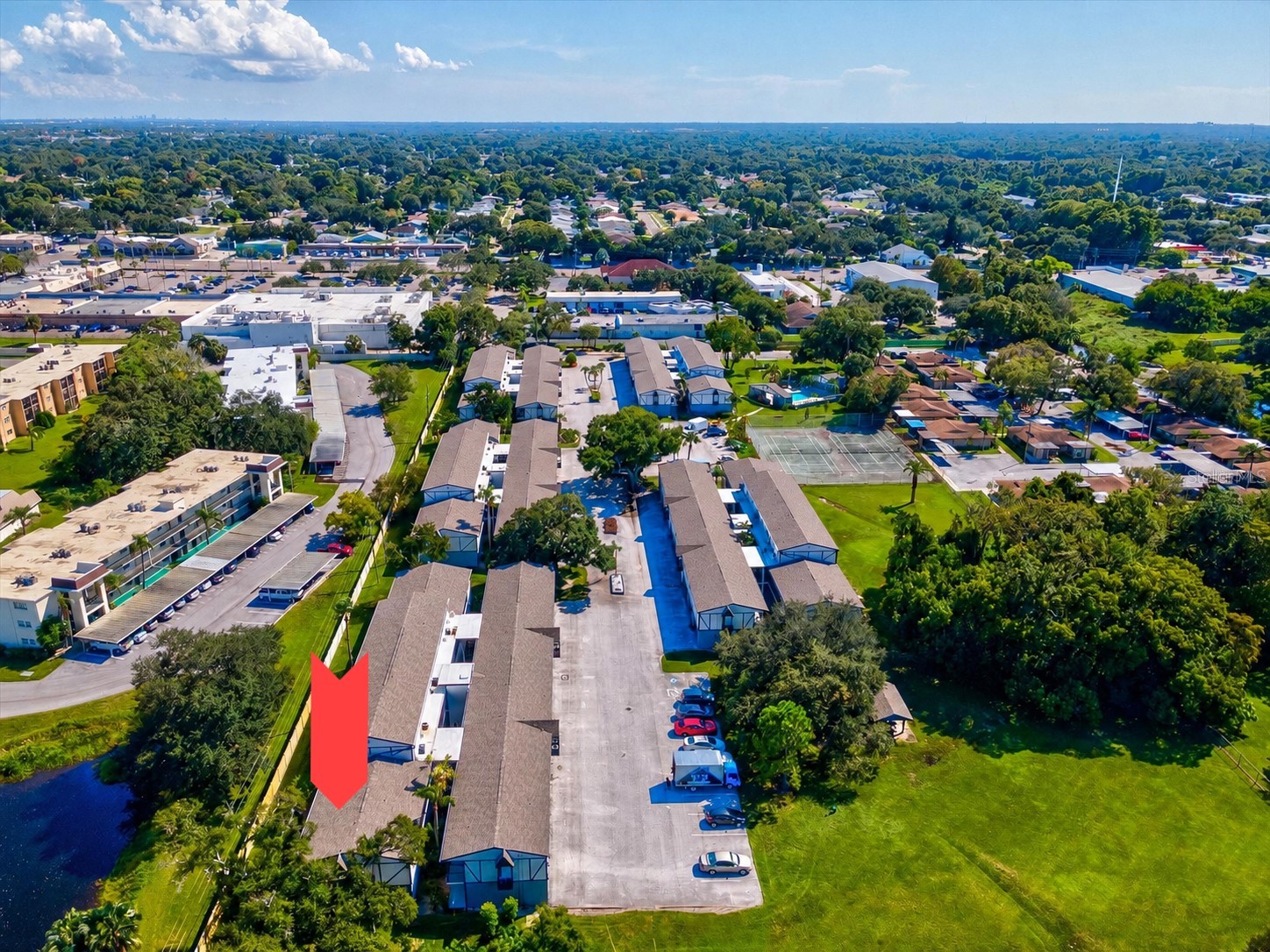 1127 KING ARTHUR COURT 309