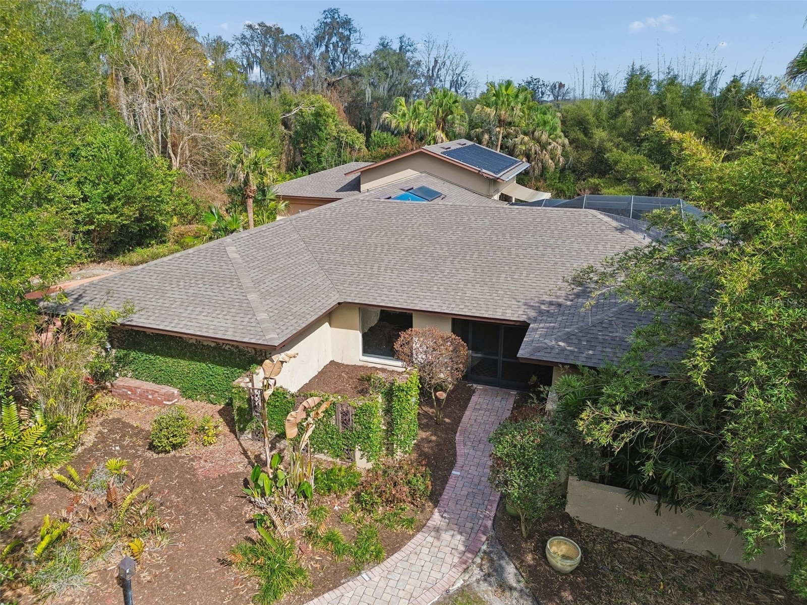 5324 WOODHAVEN LANE
